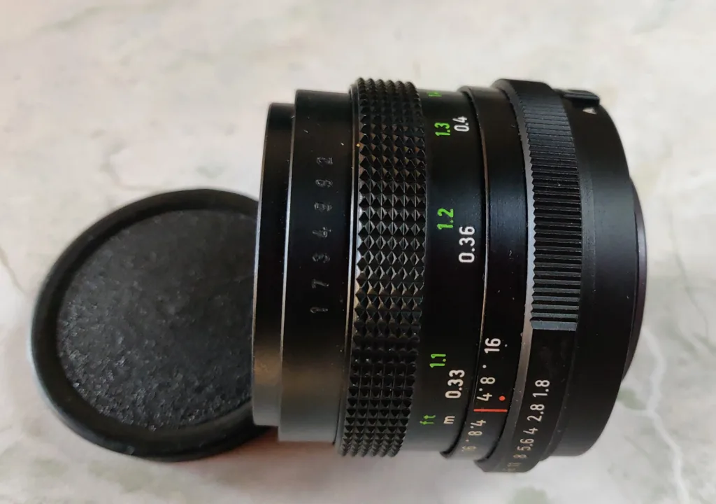 Revuenon 50mm F1.8 - Barrel